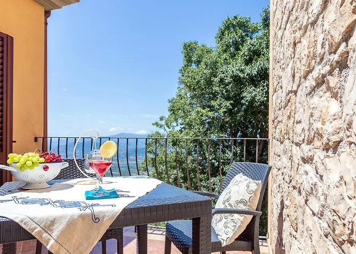 Usuonu Διαμέρισμα Baunei